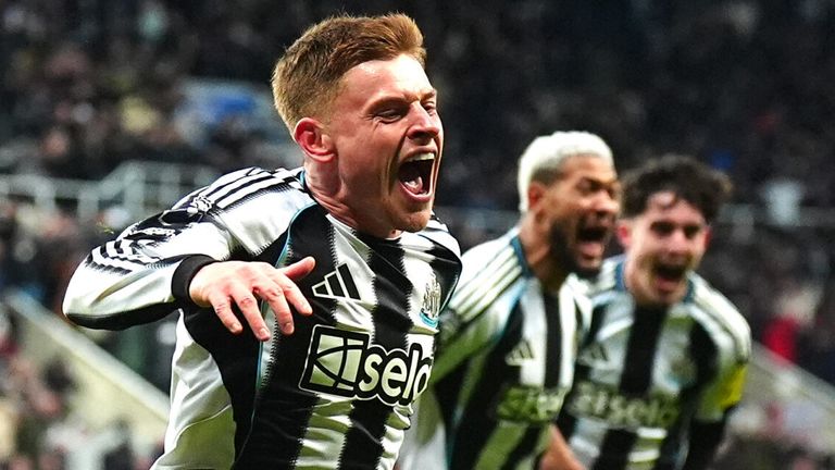 Harvey Barnes celebrates after scoring a last-gasp winner for Newcastle